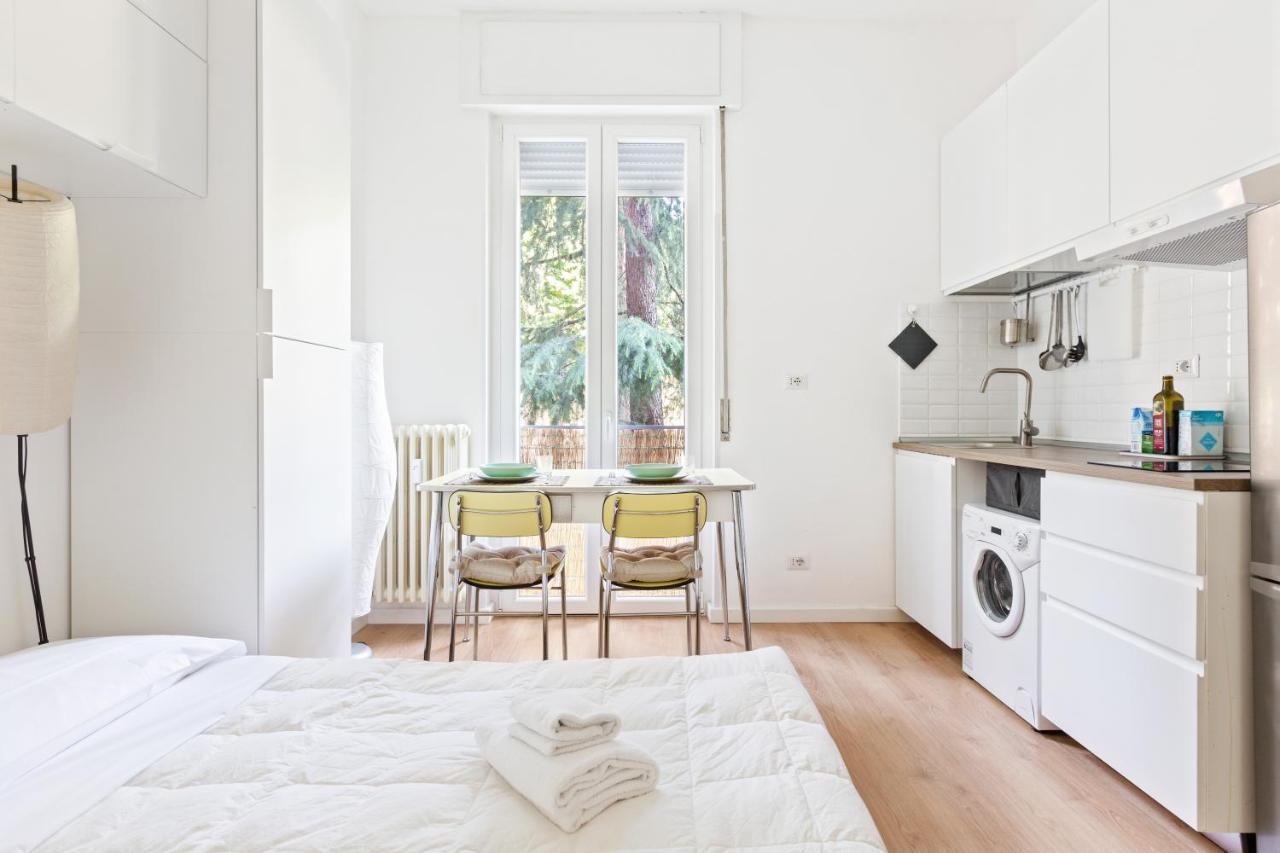 Milano Famagosta Cosy Studio ภายนอก รูปภาพ