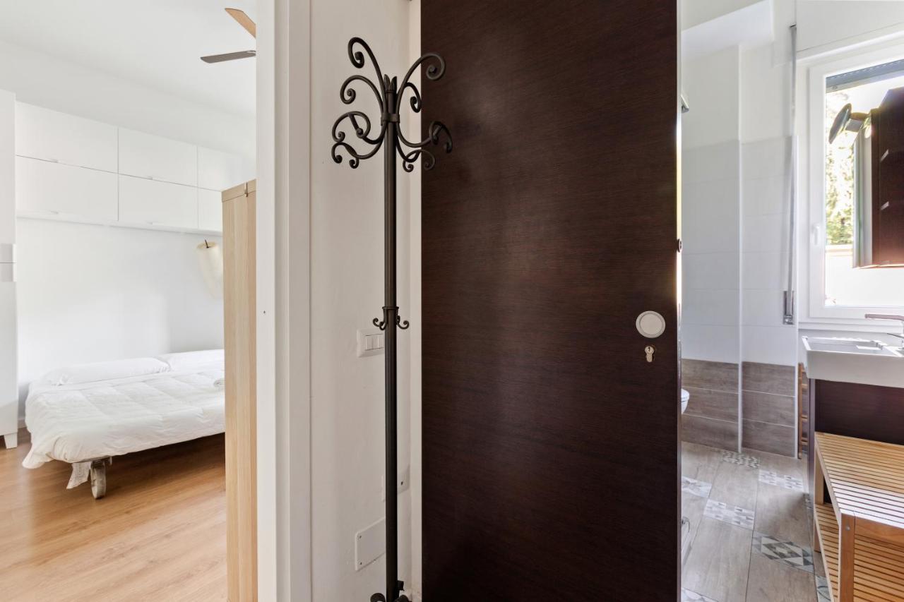 Milano Famagosta Cosy Studio ภายนอก รูปภาพ